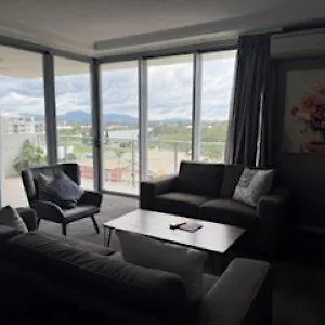 the-perfect-host-curtis-apartments.queenslandhotels.net/